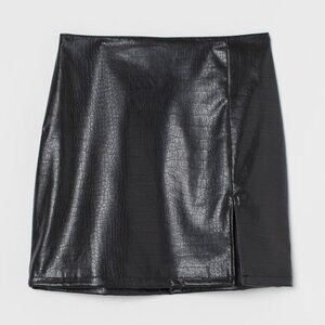 NWT H&M Faux Crocodile Leather Skirt